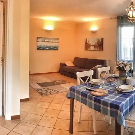 Marisa Apartament Baveno